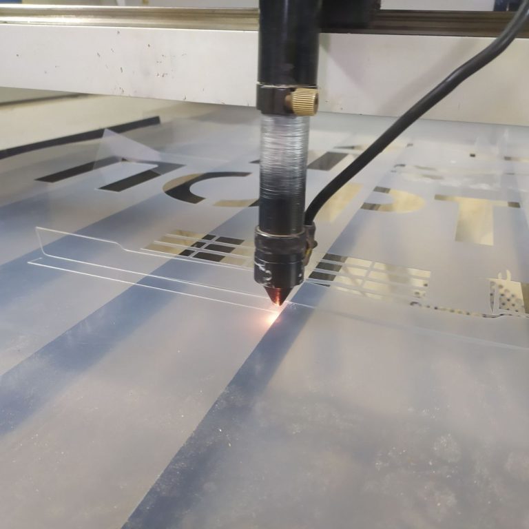 Заказать трафарет из ПЭТ