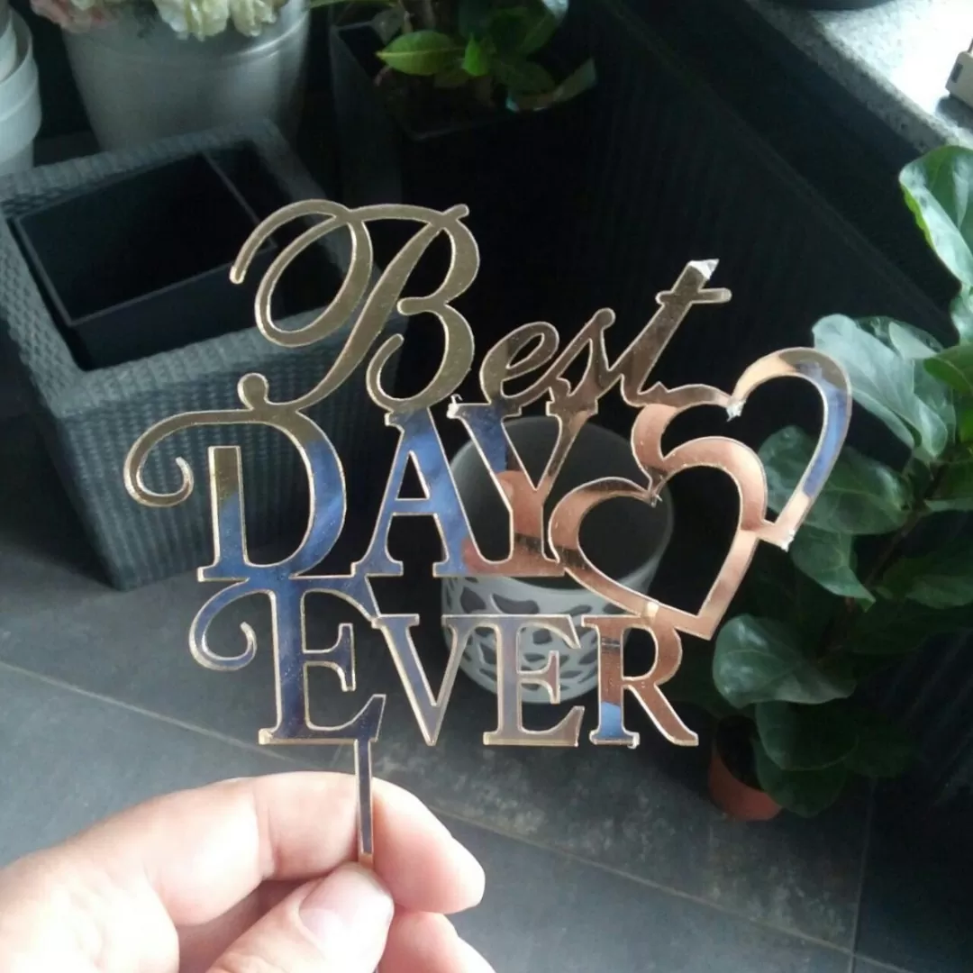 Топпер из акрила “Best day ever”