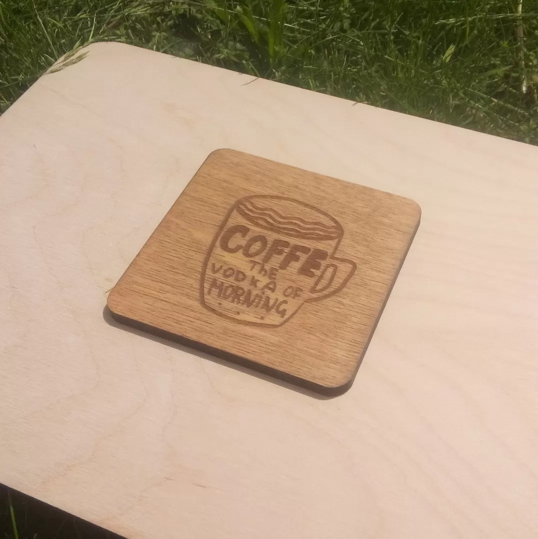 Подставка под горячее с гравировкой