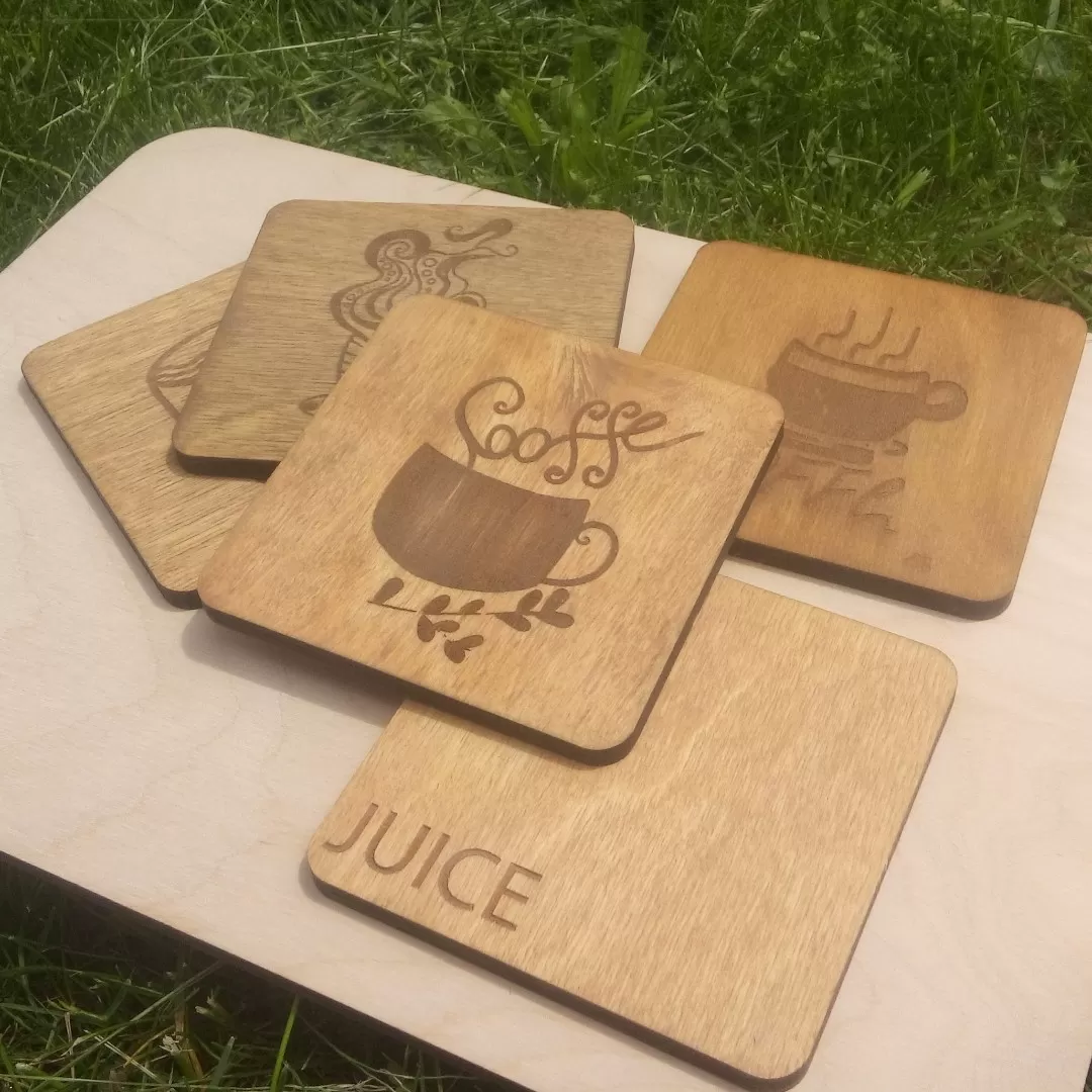 Подставка под горячее с гравировкой