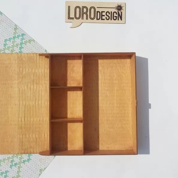 Подарочная коробка из дерева “С юбилеем”