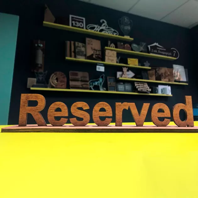 Табличка настольная Reserved