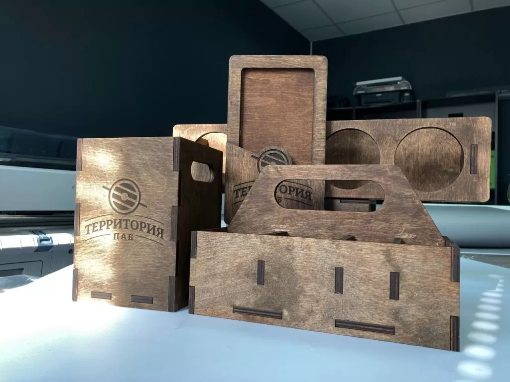 Настольные таблички, счетницы и органайзеры. Шотницы на заказ